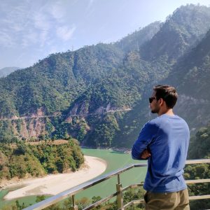 mountains-beautiful-views-uttarakhand_1048944-20146836